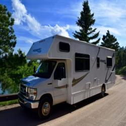 2013 Thor Motor Coach Four Winds Majestic