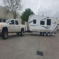 2012 zinger 28bh