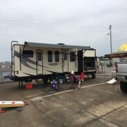 2017 Venture Rv Sporttrek