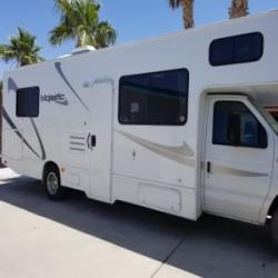 2012 Thor Motor Coach Four Winds Majestic