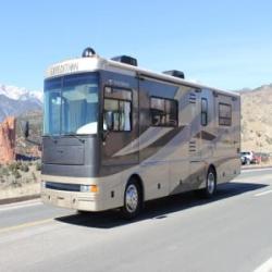 Fleetwood Expedition Luxury Diesel w/ 3 slides - CO