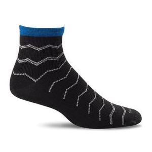 Sockwell Plantar Ease Quarter Frim Compression Socks - Men's BLACK 0M/L